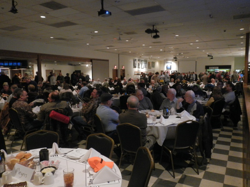 ~350 banquet attendees ! image